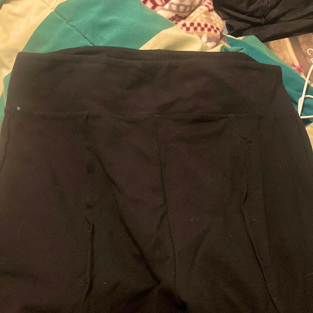 Kendall and Kylie leggings